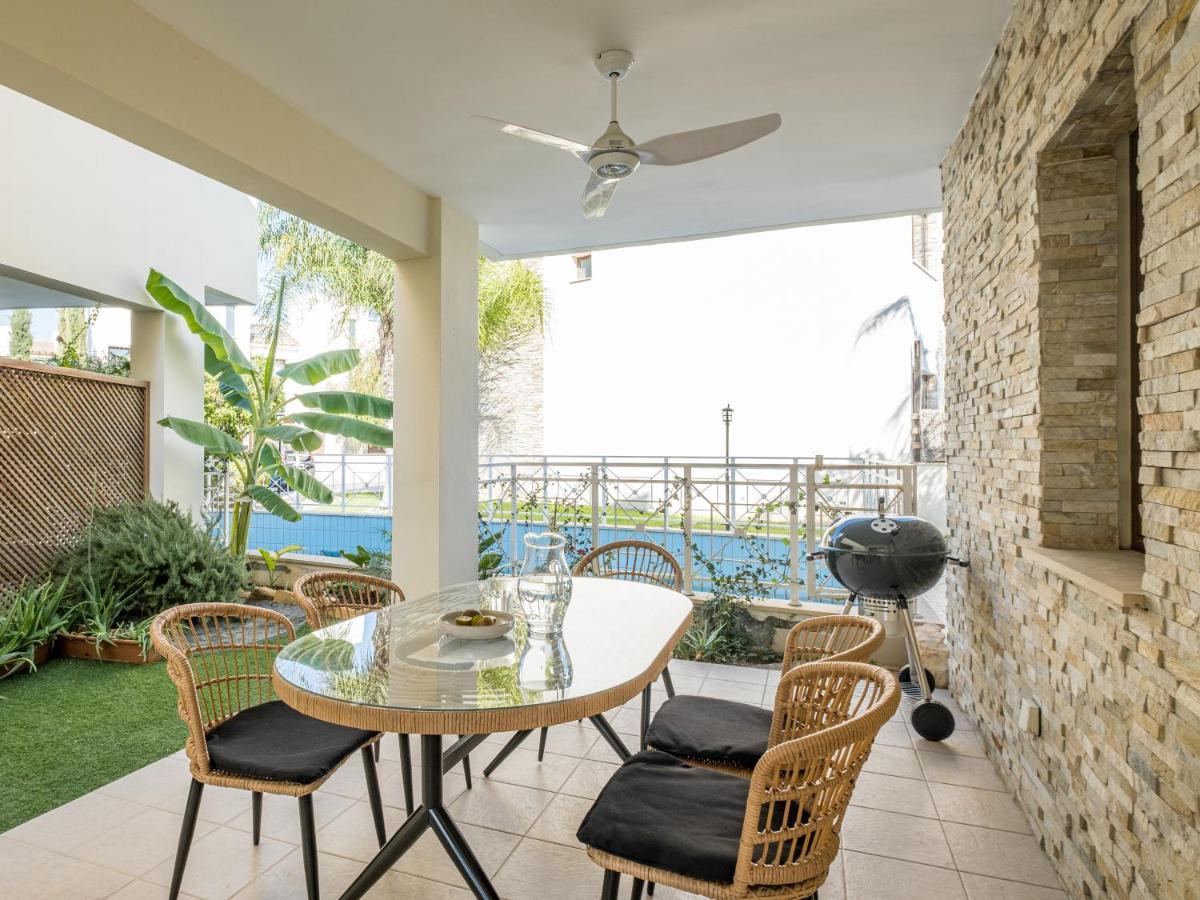 Sanders Aqua Park Resort - Precious 3-Bedroom Holiday Home With Shared Pool Limassol Ngoại thất bức ảnh