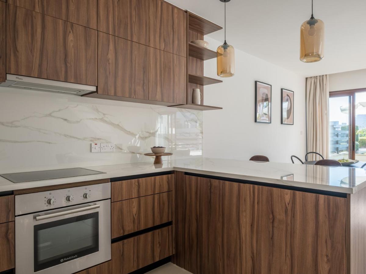 Sanders Aqua Park Resort - Precious 3-Bedroom Holiday Home With Shared Pool Limassol Ngoại thất bức ảnh